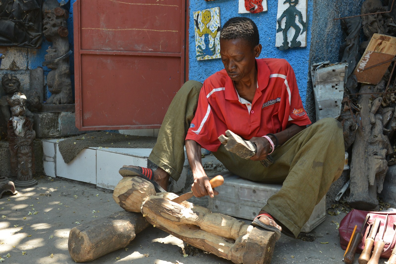 Haiti Artists Forge Reputation With Sculptures Made Of Junk