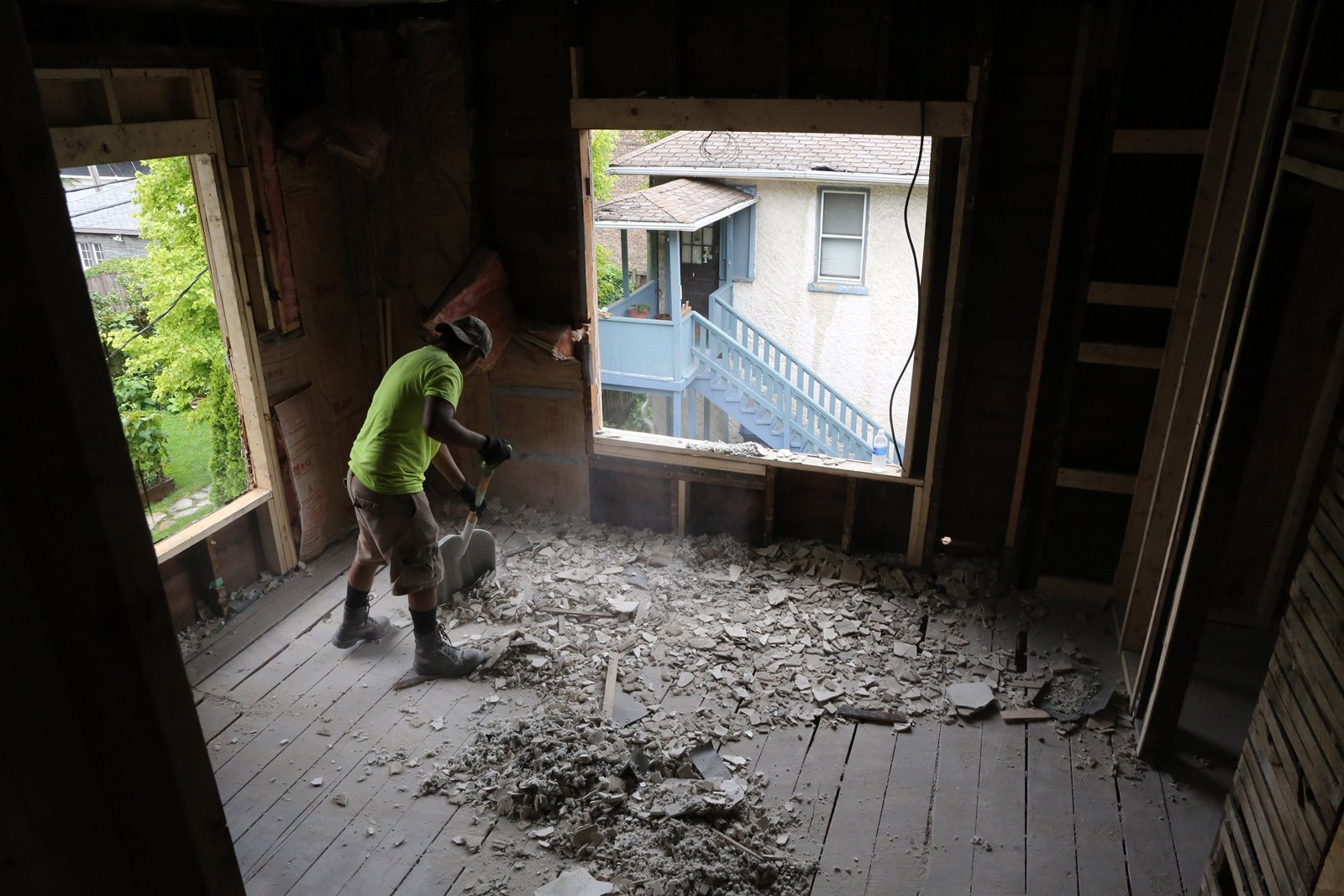 Dust Decisions Pile Up West