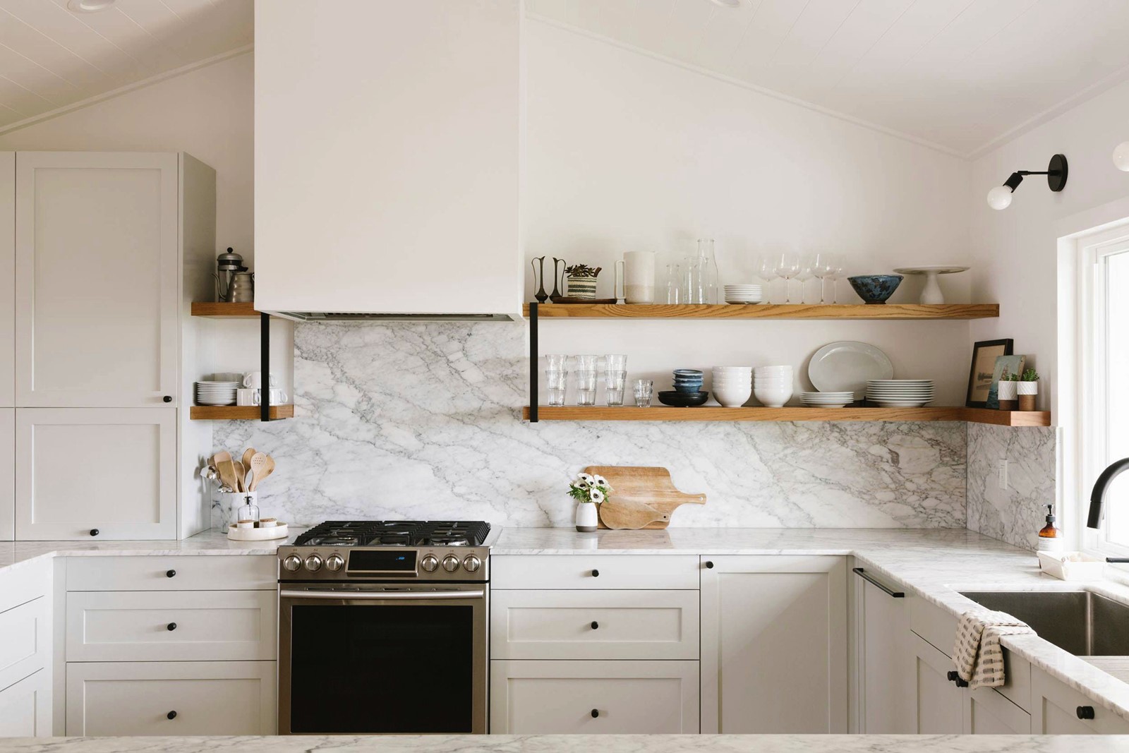 Print Itching For A New Kitchen Here S Where You Should Start This Semihandmade A Los Angeles Company Makes Cabinets Drawer Fronts And Accessories Specifically Designed To Fit Ikea Cabinet Bo